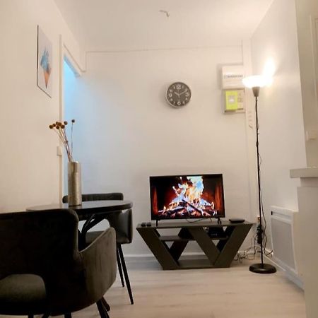 Coquet Appartement 2 Pieces Alfortville Luaran gambar